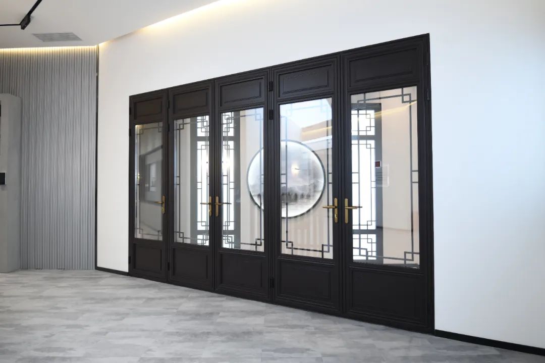 发明一扇好窗 | 来点名堂，，，，，，剪一窗景物如画